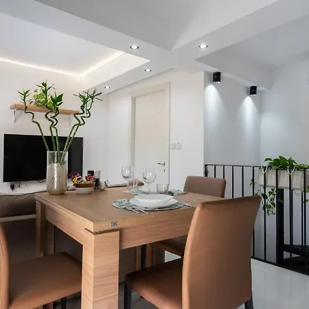 The Shoebox -stylish & Cosy House Lejlighed Cospicua