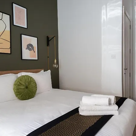 The Shoebox -stylish & Cosy House