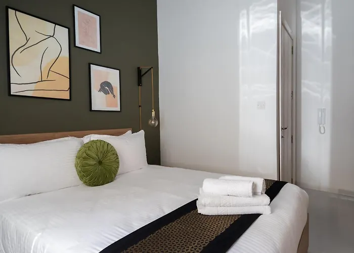 The Shoebox -stylish & Cosy House