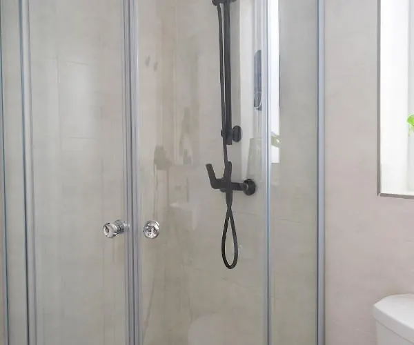 The Shoebox -stylish & Cosy House Appartement Cospicua